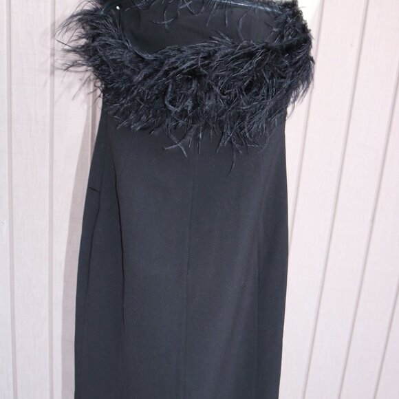 NWT Massimo Dutti Off-The-Shoulder Long Crepe Strapless Feather Dress Size US 4 - Picture 7 of 13